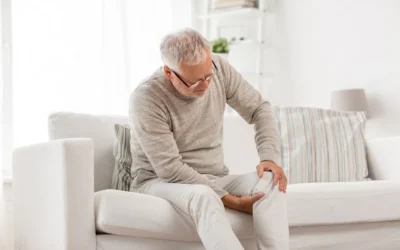 Síntomas tras una prótesis de rodilla: 5 normales y 5 señales de alarma